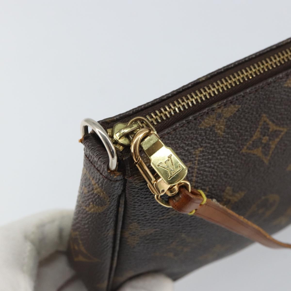 LOUIS VUITTON Monogram Pochette Accessoires Pouch M51980 LV Auth 162685