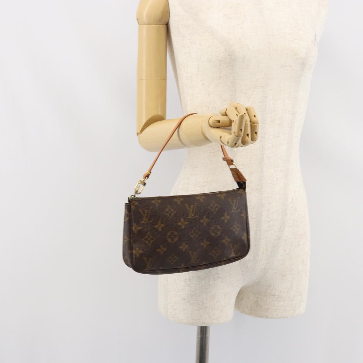 LOUIS VUITTON Monogram Pochette Accessoires Pouch M51980 LV Auth 162692