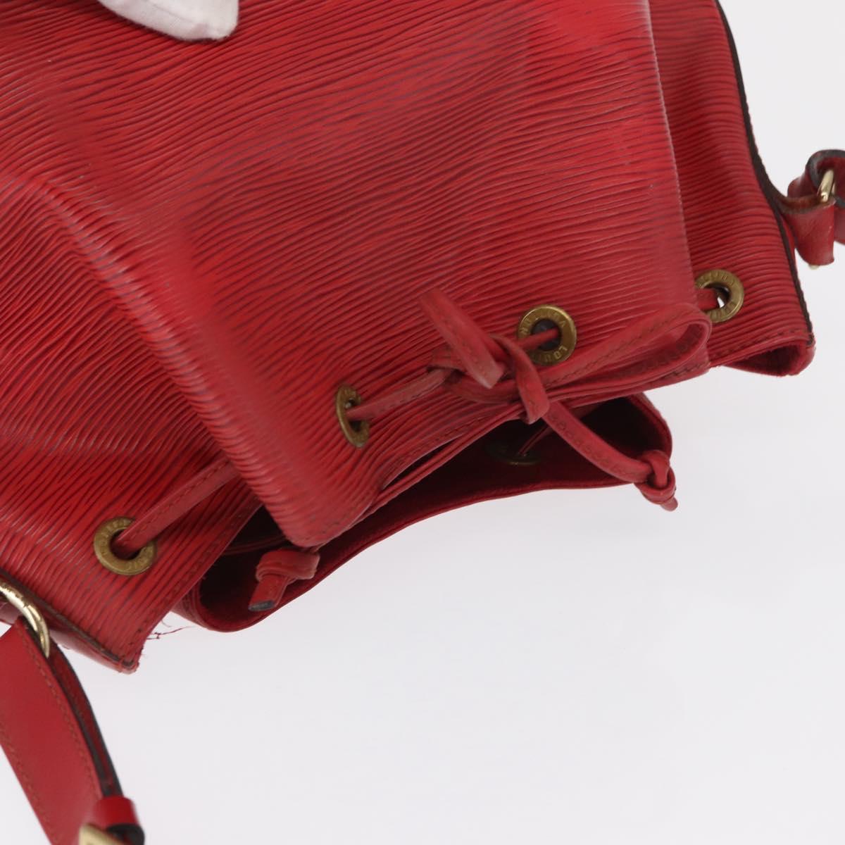 LOUIS VUITTON Epi Petit Noe Shoulder Bag Red M44107 LV Auth 162743