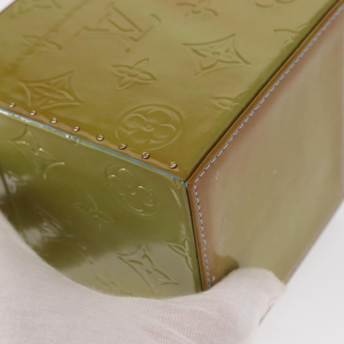 LOUIS VUITTON Monogram Vernis Bleecker Pouch Baby Blue M91003 LV Auth 162777