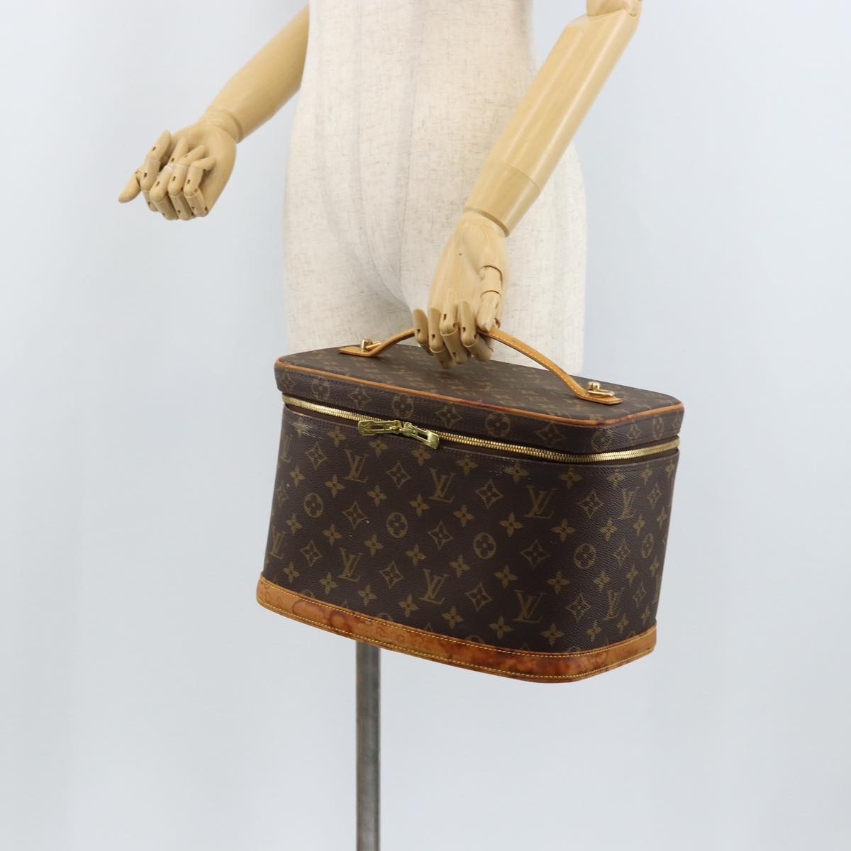 LOUIS VUITTON Monogram Nice Hand Bag M47280 LV Auth 162803