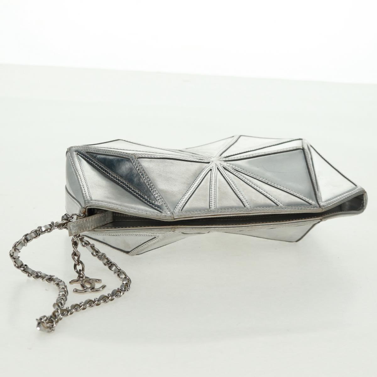 CHANEL Clutch Bag Leather Silver CC Auth 162899V