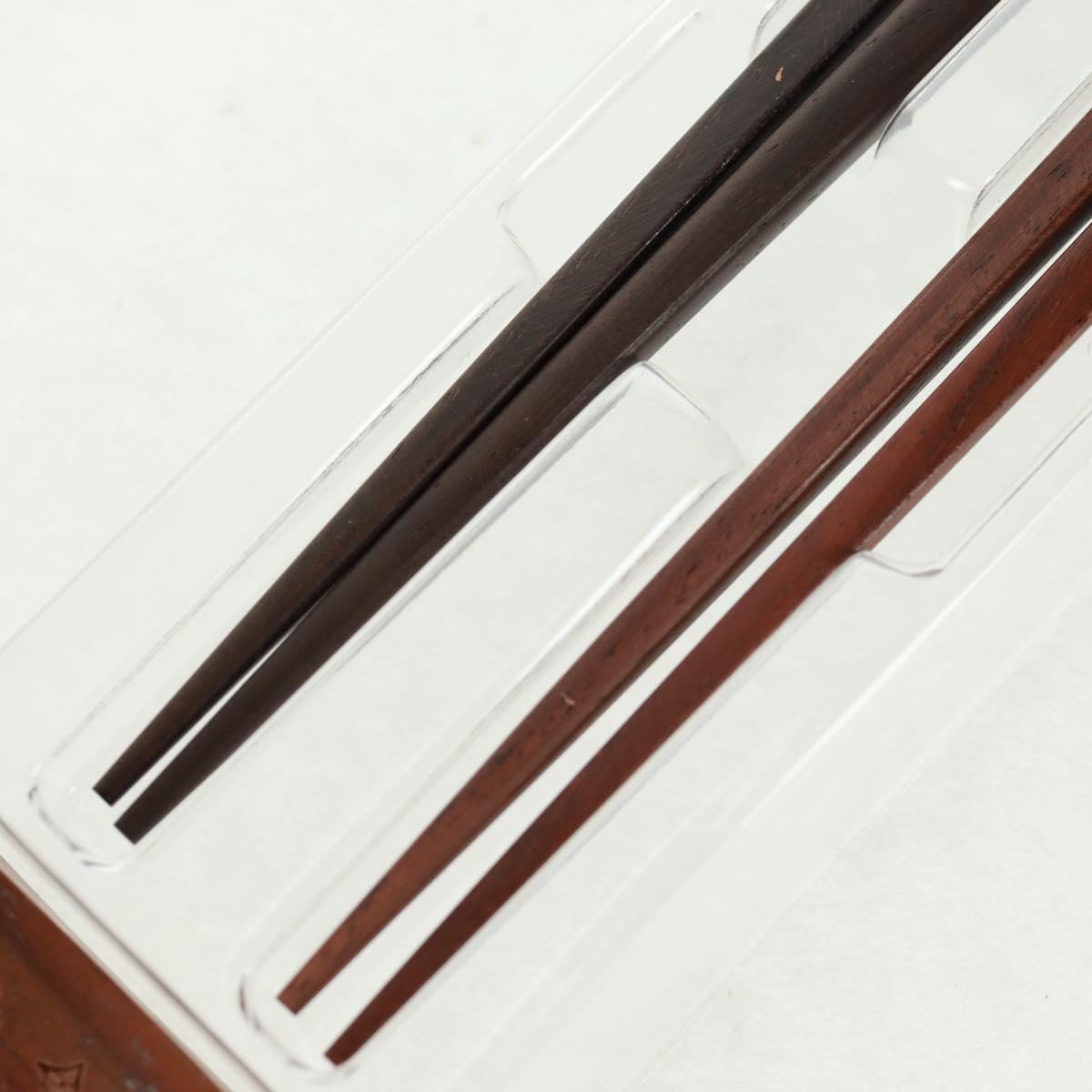 LOUIS VUITTON Monogram Chop Stick chopsticks Wood Brown LV Auth 162910M