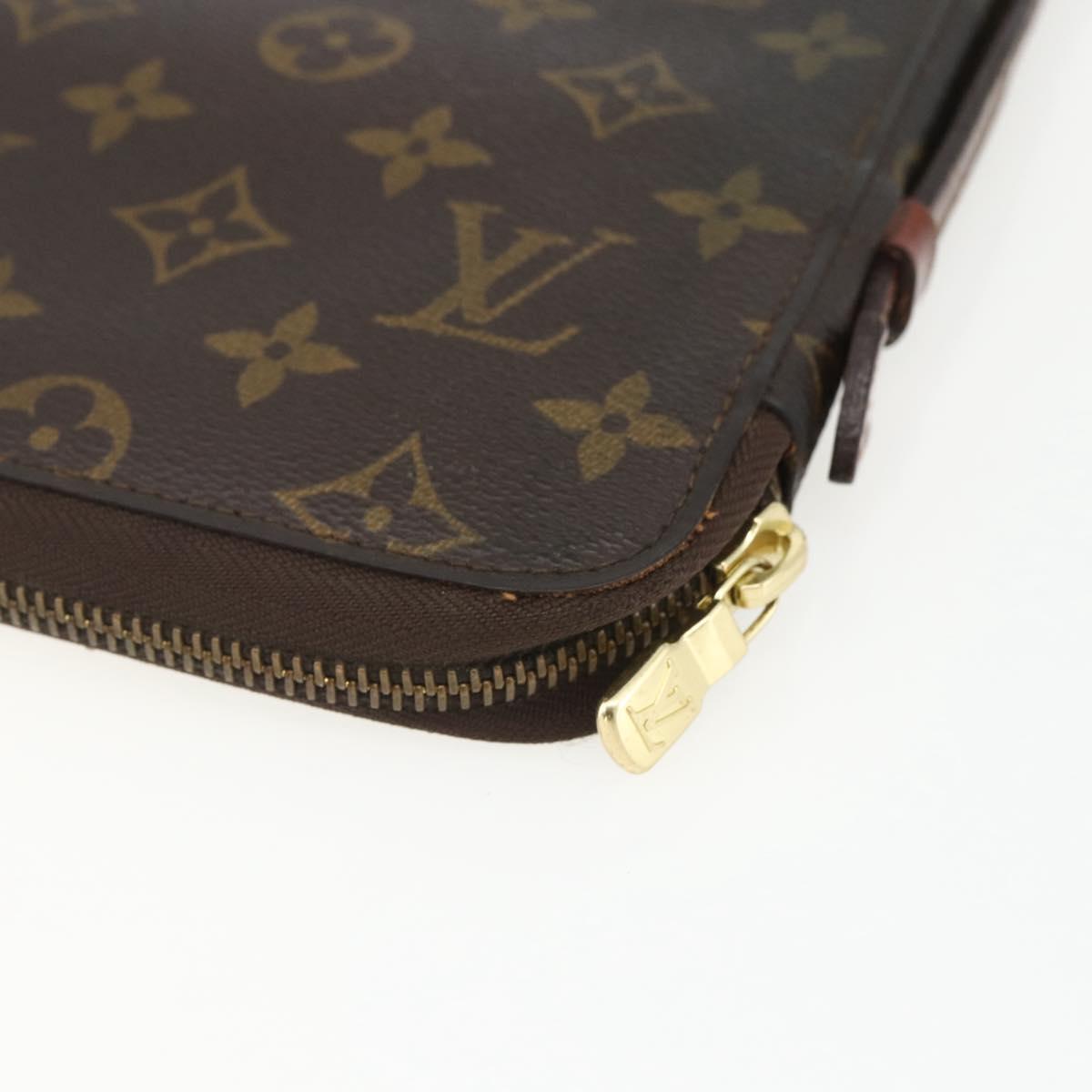 LOUIS VUITTON Monogram Poche Escapade Travel Case M60113 LV Auth 162916