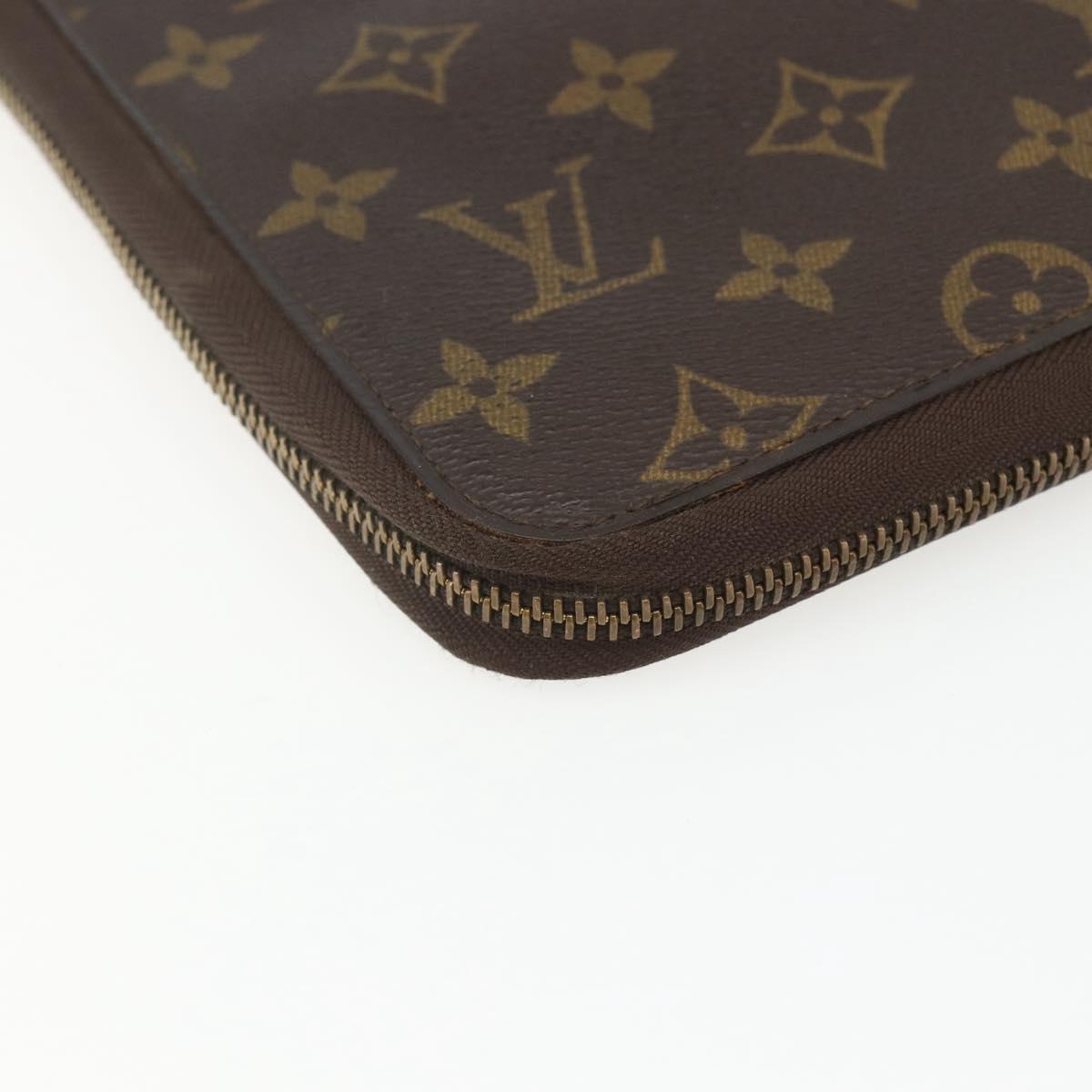 LOUIS VUITTON Monogram Poche Escapade Travel Case M60113 LV Auth 162916