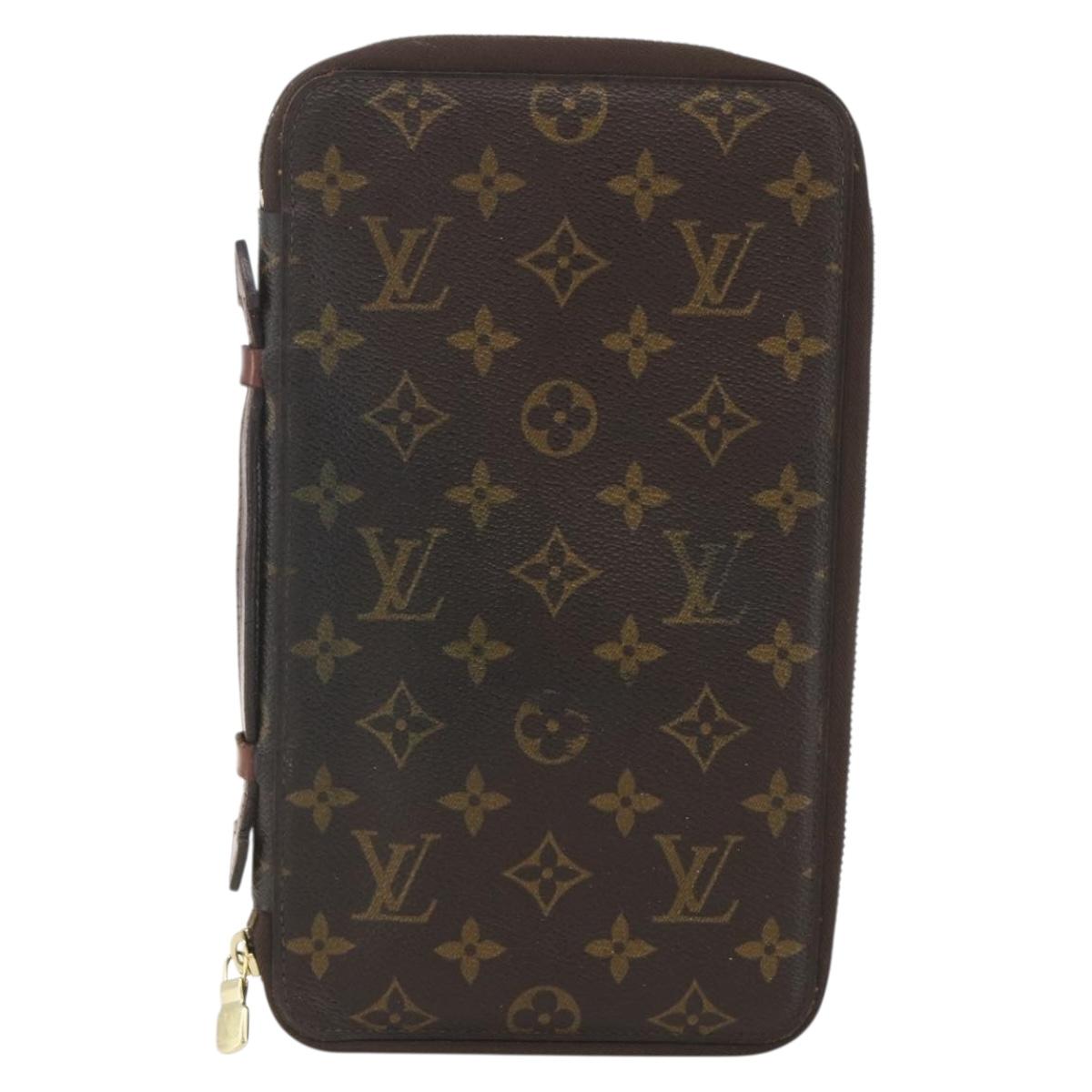 LOUIS VUITTON Monogram Poche Escapade Travel Case M60113 LV Auth 162916