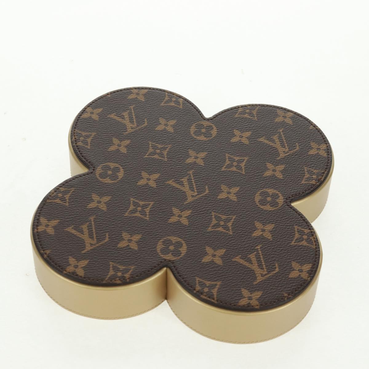 LOUIS VUITTON Monogram Accessory Case Veed Posh Flower R94151 LV Auth 163102M