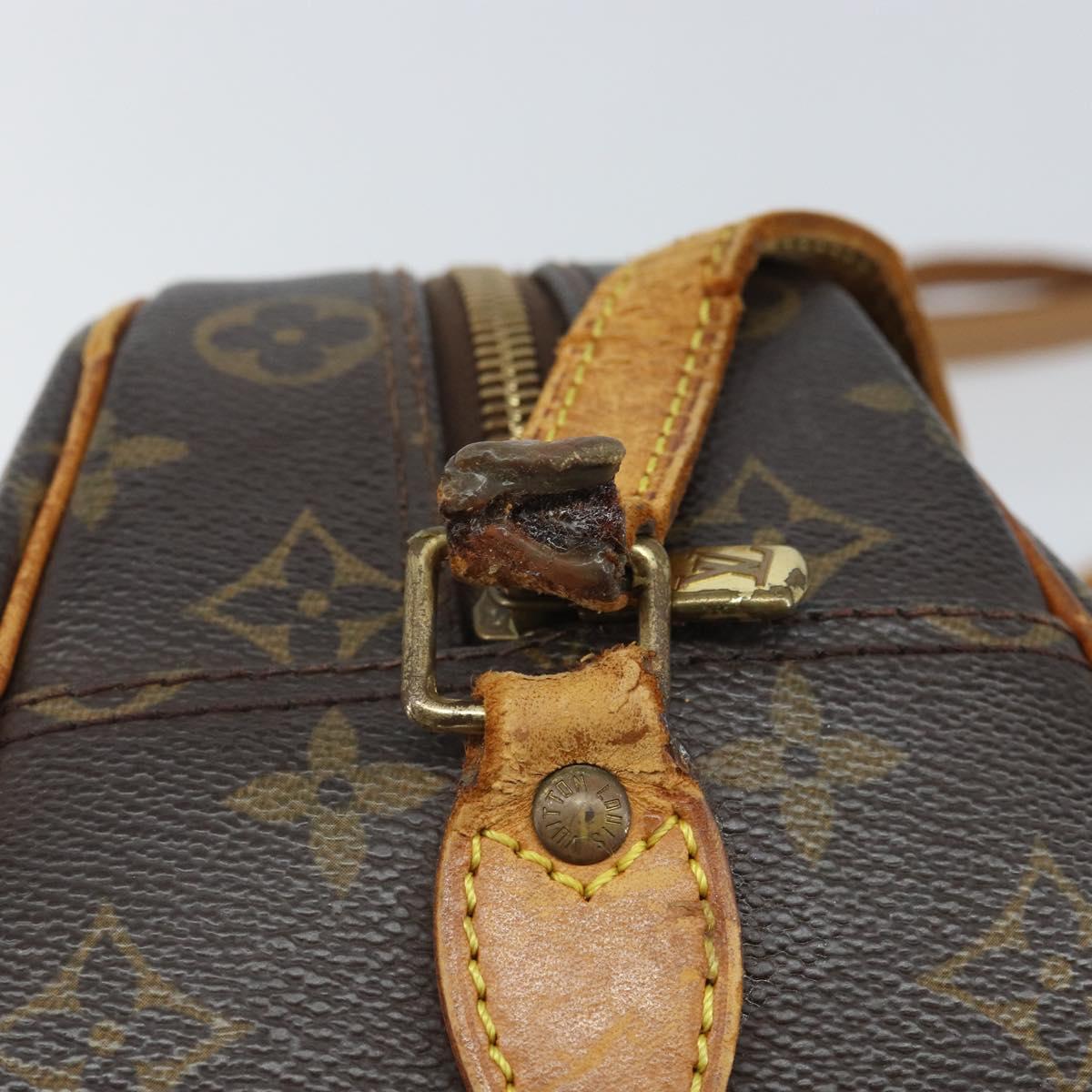 LOUIS VUITTON Monogram Blois Shoulder Bag M51221 LV Auth 163155