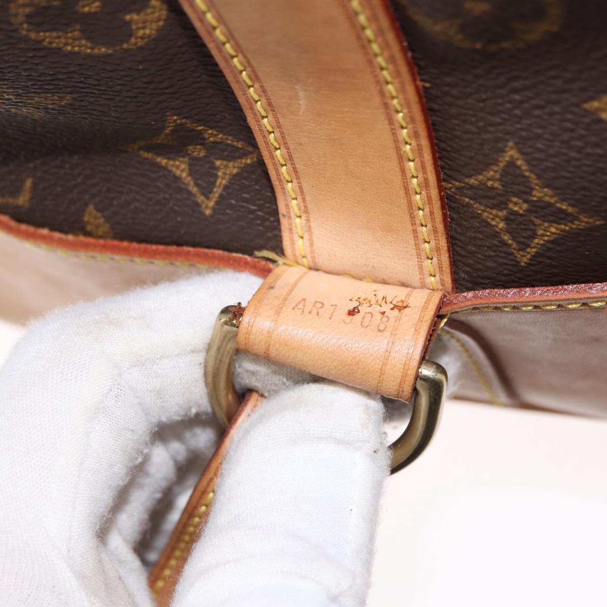 LOUIS VUITTON Monogram Randonnee GM Shoulder Bag M42244 LV Auth 163169