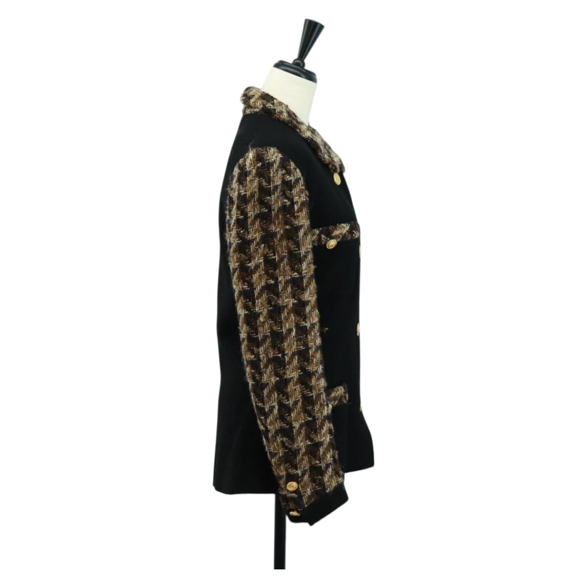 CHANEL Jacket Tweed Black CC Auth 163218SAM