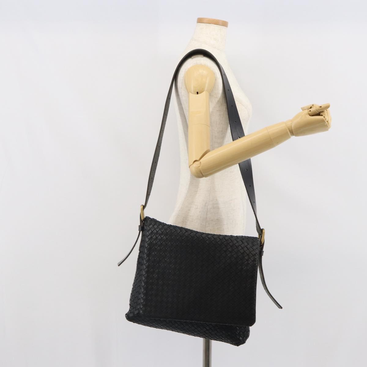 BOTTEGAVENETA INTRECCIATO Shoulder Bag Leather Black Gold Auth 163299