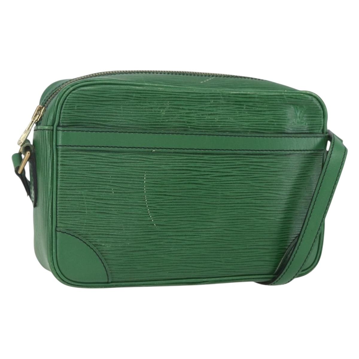 LOUIS VUITTON Epi Trocadero 23 Shoulder Bag Green M52304 LV Auth 163372