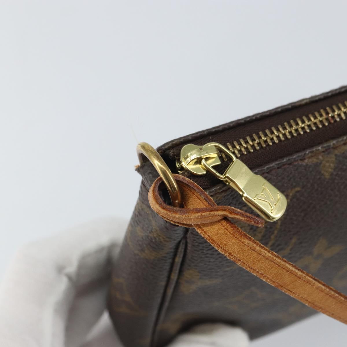 LOUIS VUITTON Monogram Pochette Accessoires Pouch M51980 LV Auth 163379