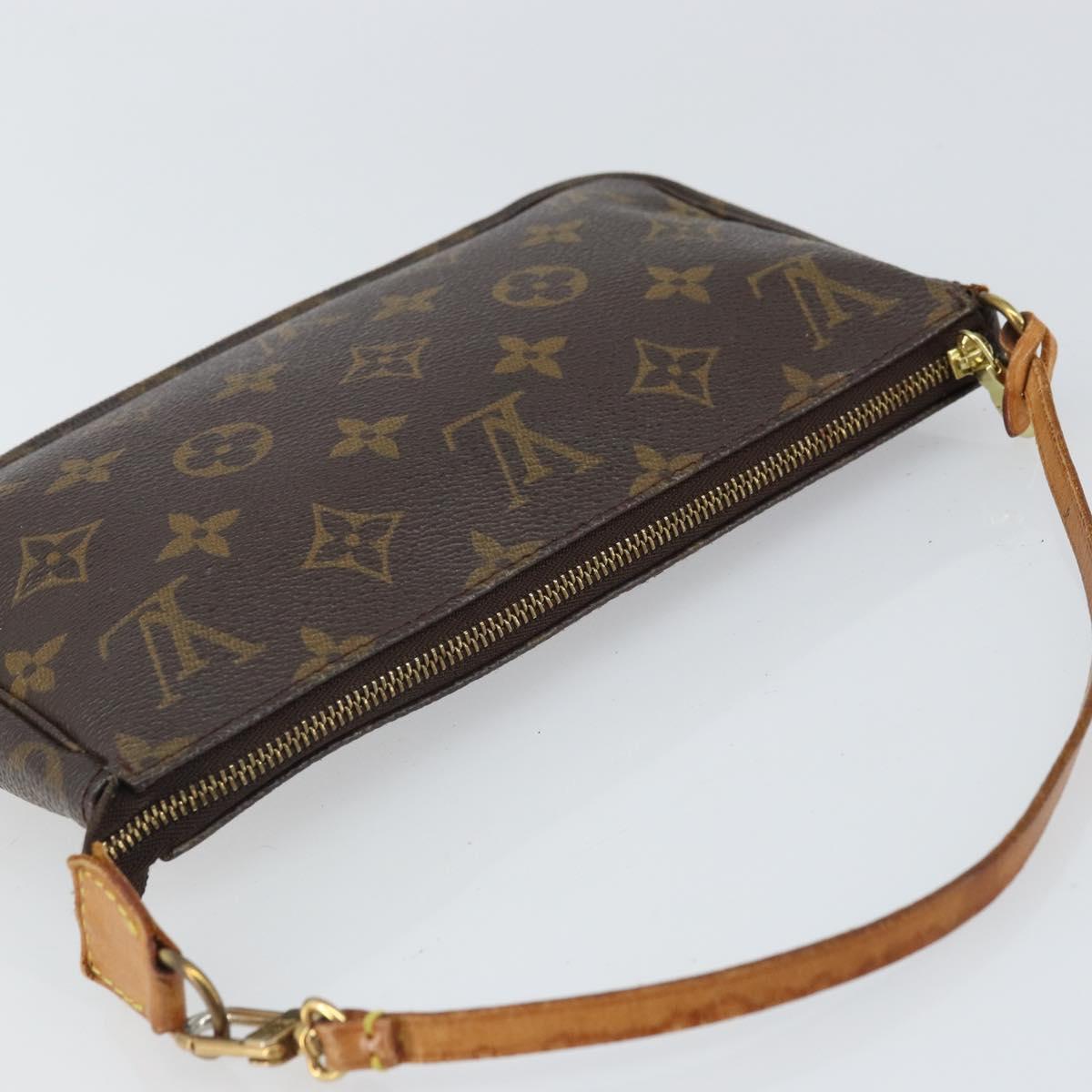 LOUIS VUITTON Monogram Pochette Accessoires Pouch M51980 LV Auth 163379