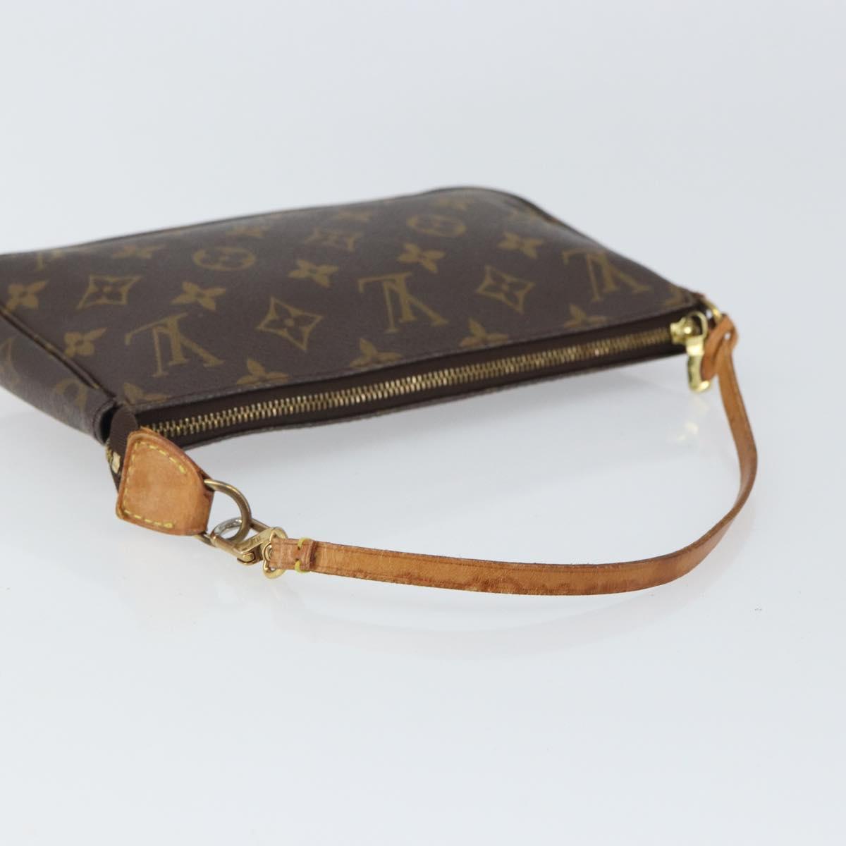 LOUIS VUITTON Monogram Pochette Accessoires Pouch M51980 LV Auth 163379