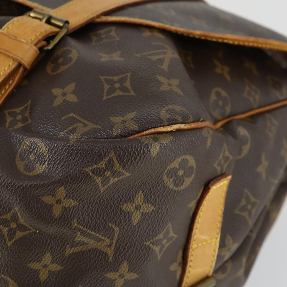 LOUIS VUITTON Monogram Saumur 43 Shoulder Bag M42252 LV Auth 163436