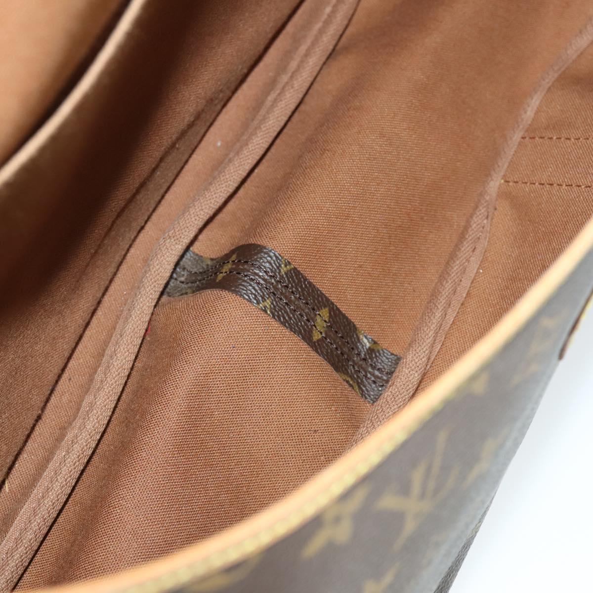 LOUIS VUITTON Monogram Saumur 43 Shoulder Bag M42252 LV Auth 163436