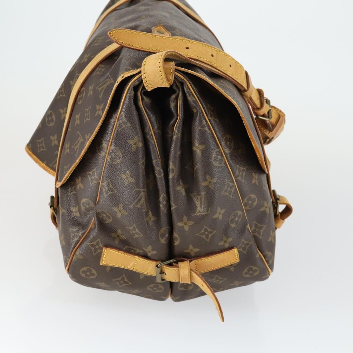 LOUIS VUITTON Monogram Saumur 43 Shoulder Bag M42252 LV Auth 163436