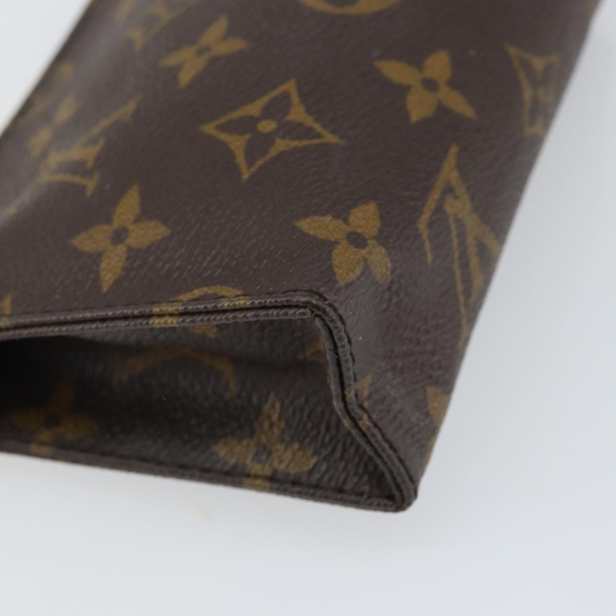 LOUIS VUITTON Monogram Poche Toilette 15 Pouch M47546 LV Auth 163477