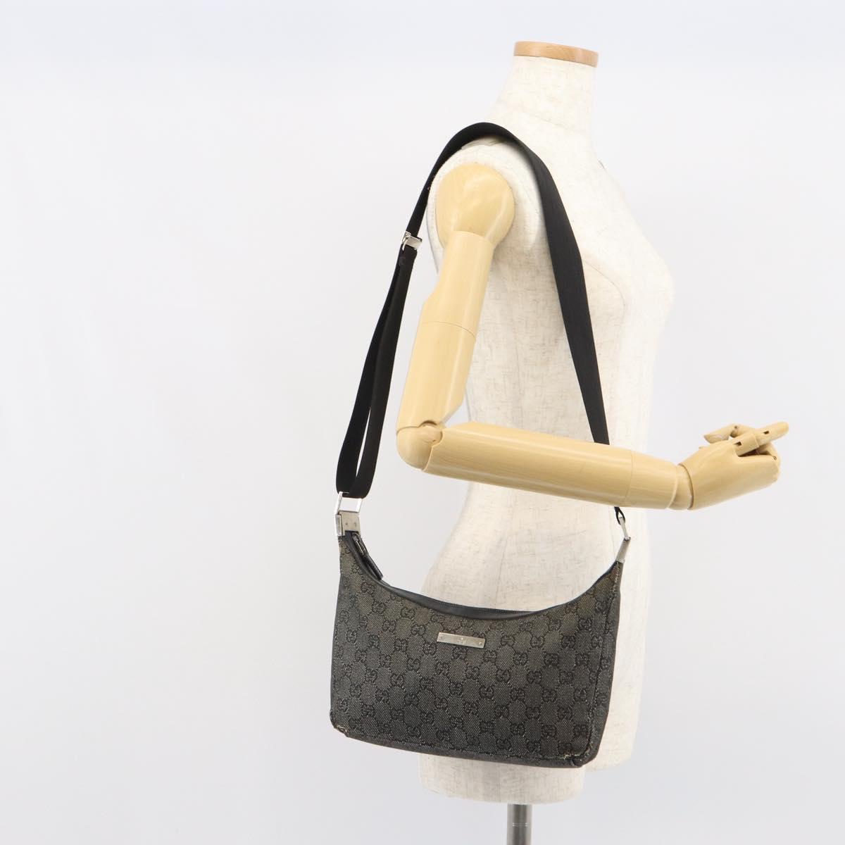 GUCCI GG Canvas Shoulder Bag Black Silver 35098 Auth 163650