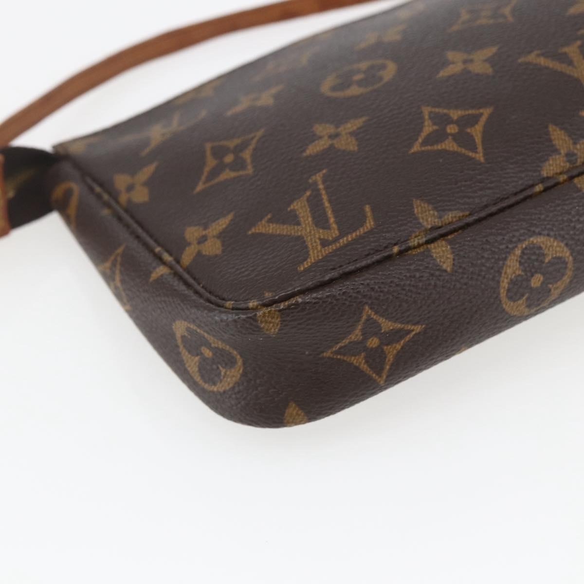 LOUIS VUITTON Monogram Pochette Accessoires Pouch M51980 LV Auth 163695