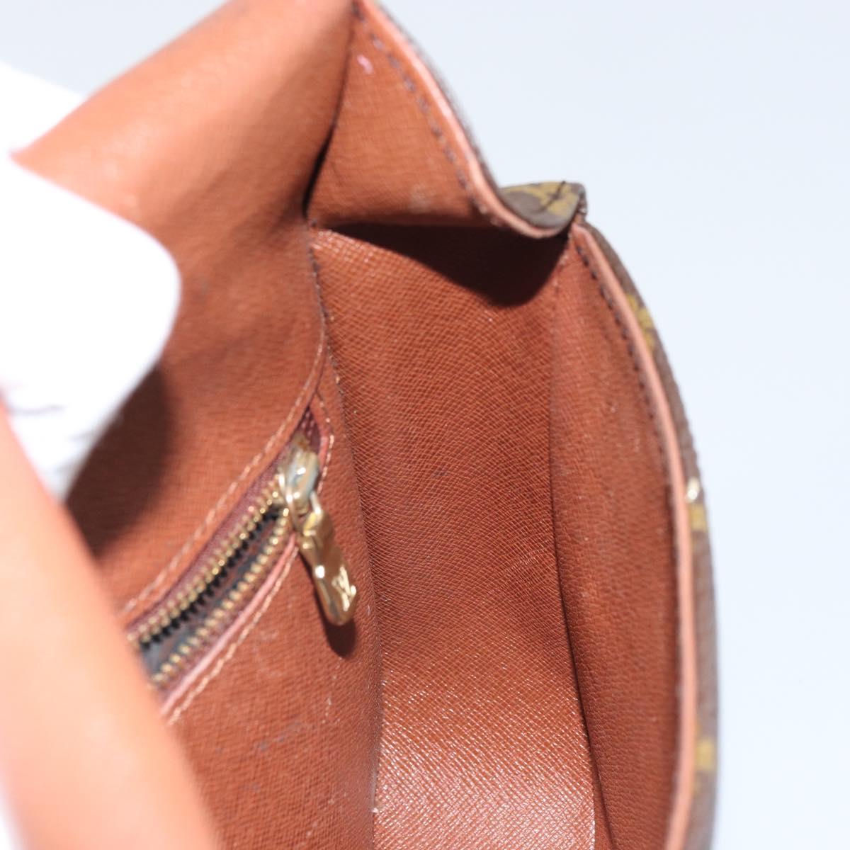 LOUIS VUITTON Monogram Saint Cloud MM Shoulder Bag M51243 LV Auth 163799