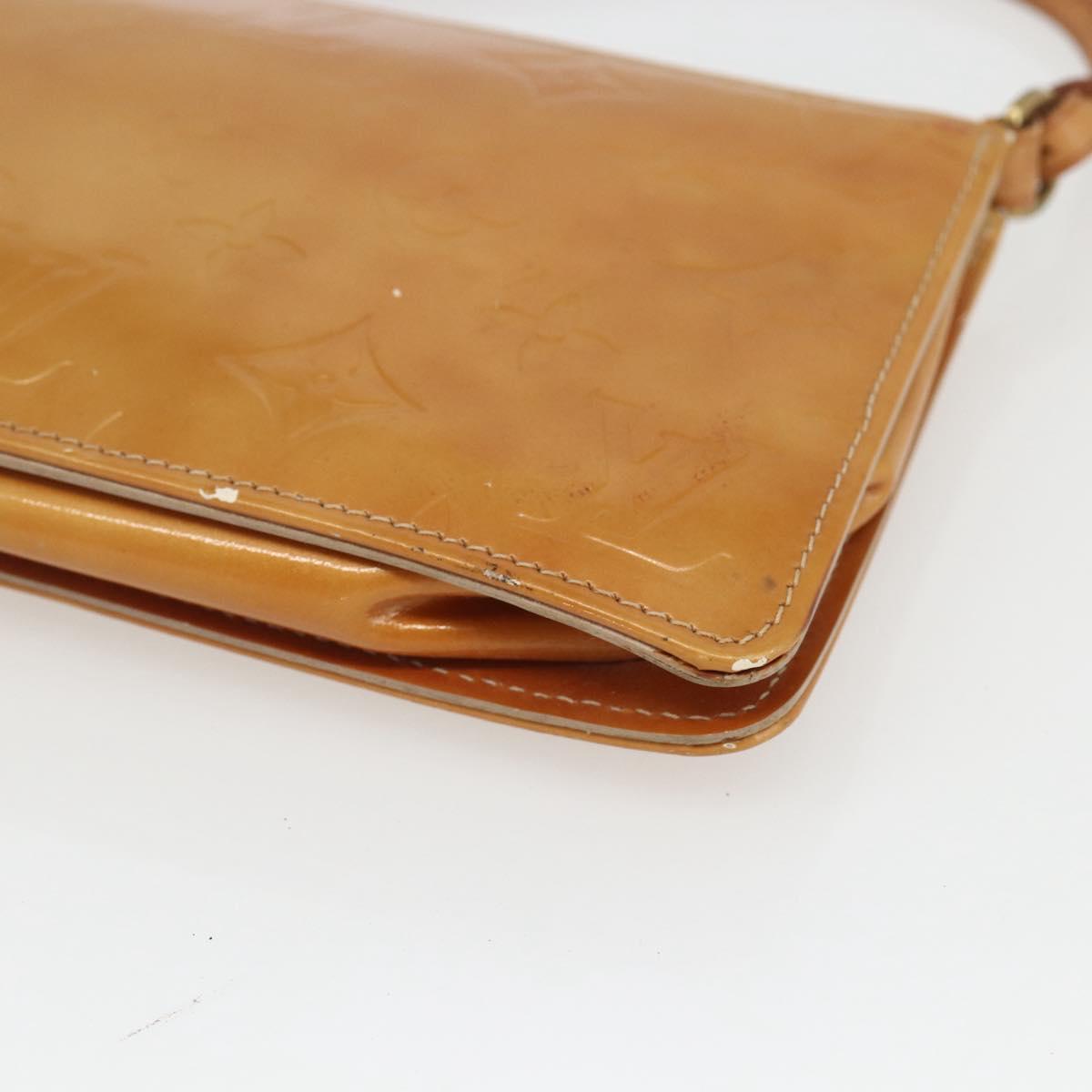 LOUIS VUITTON Monogram Vernis Lexington Accessory Pouch Beige M91010 Auth 164080