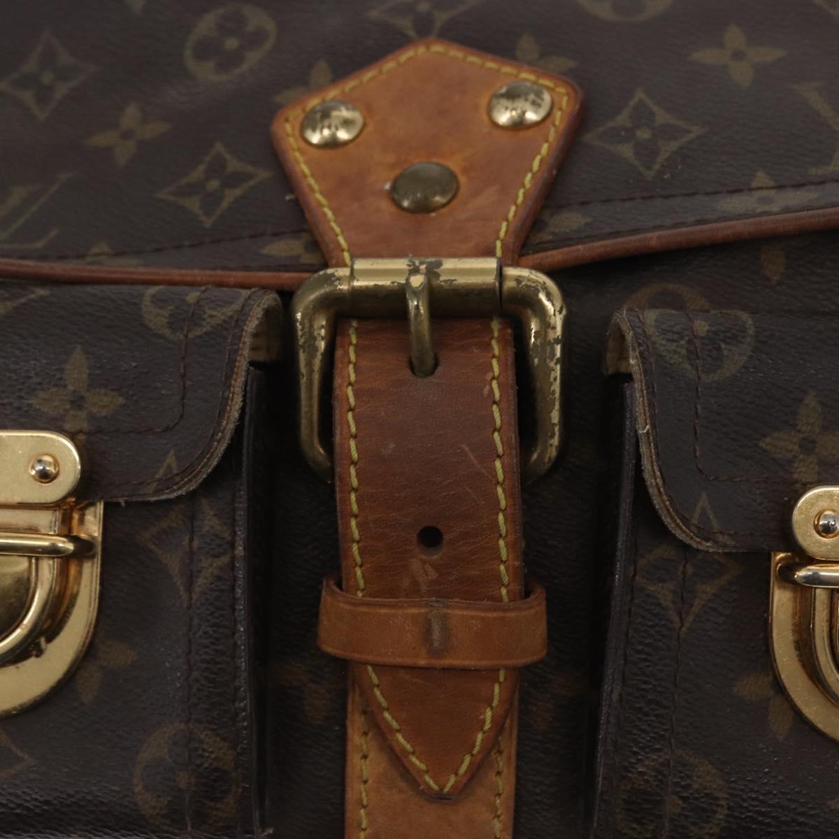 LOUIS VUITTON Monogram Hudson PM Shoulder Bag M40027 LV Auth 164131
