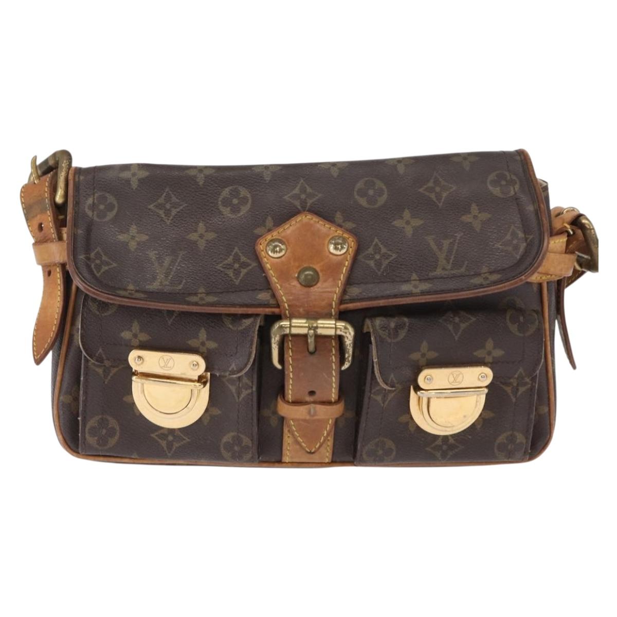 LOUIS VUITTON Monogram Hudson PM Shoulder Bag M40027 LV Auth 164131
