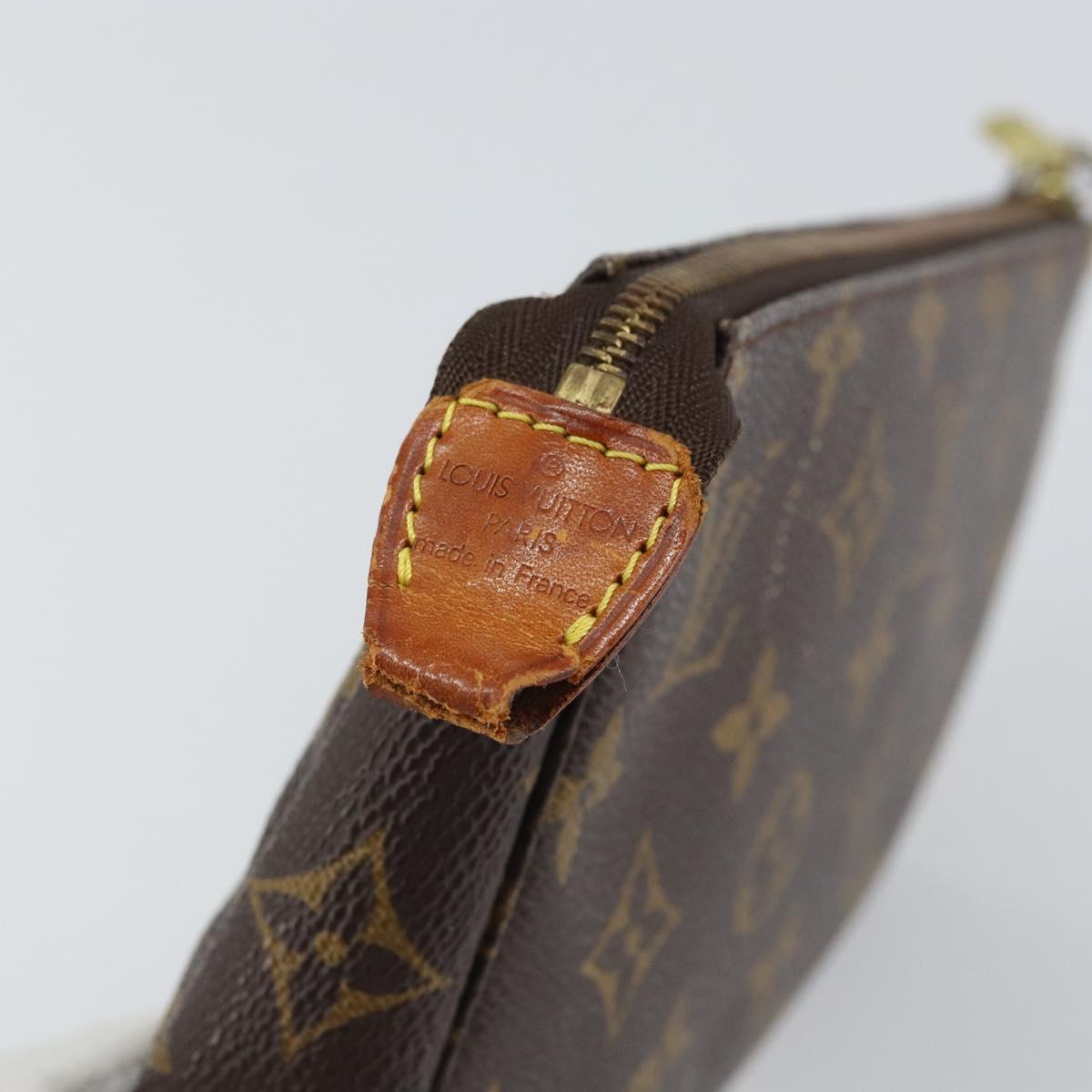 LOUIS VUITTON Monogram Pochette Accessoires Pouch M51980 LV Auth 164158