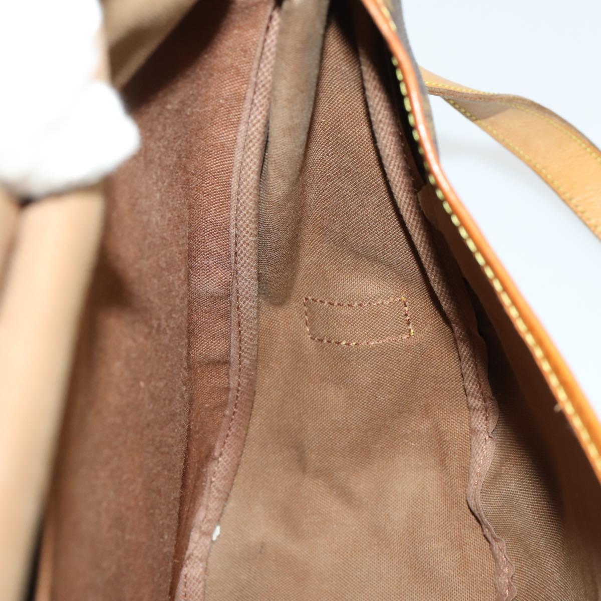 LOUIS VUITTON Monogram Saumur 35 Shoulder Bag M42254 LV Auth 164199