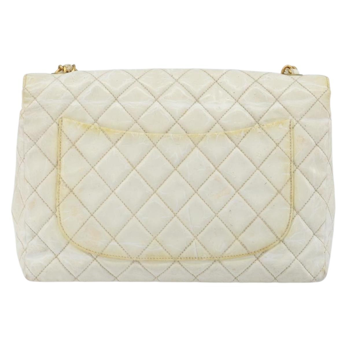 CHANEL Matelasse 30 Chain Shoulder Bag Patent leather White Gold CC Auth 164245