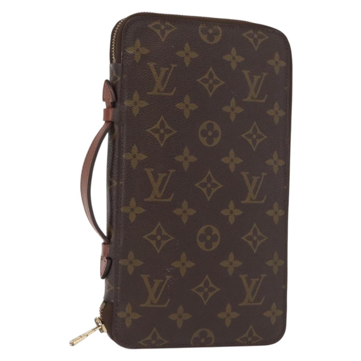 LOUIS VUITTON Monogram Poche Escapade Travel Case M60113 LV Auth 164378