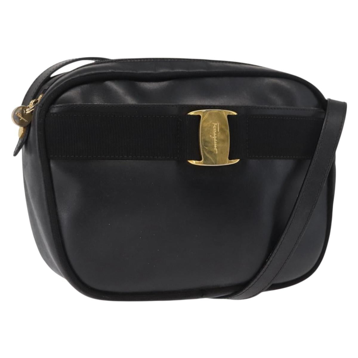 Salvatore Ferragamo Shoulder Bag Leather Black Gold Auth 164448