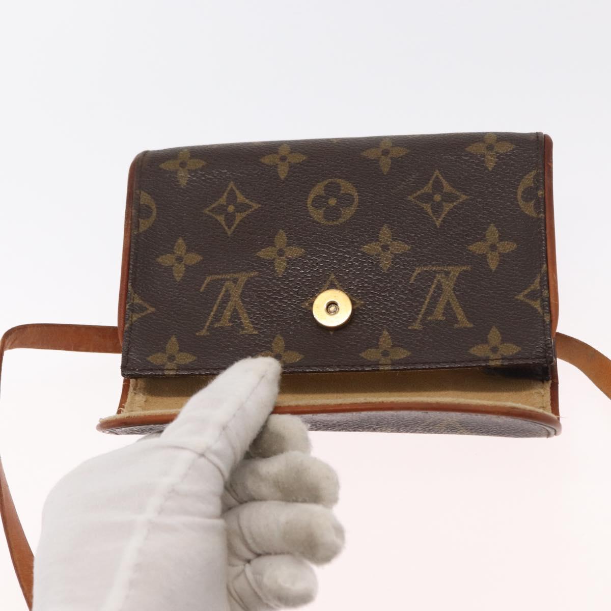 LOUIS VUITTON Monogram Pochette Florentine Waist bag M51855 LV Auth 164566