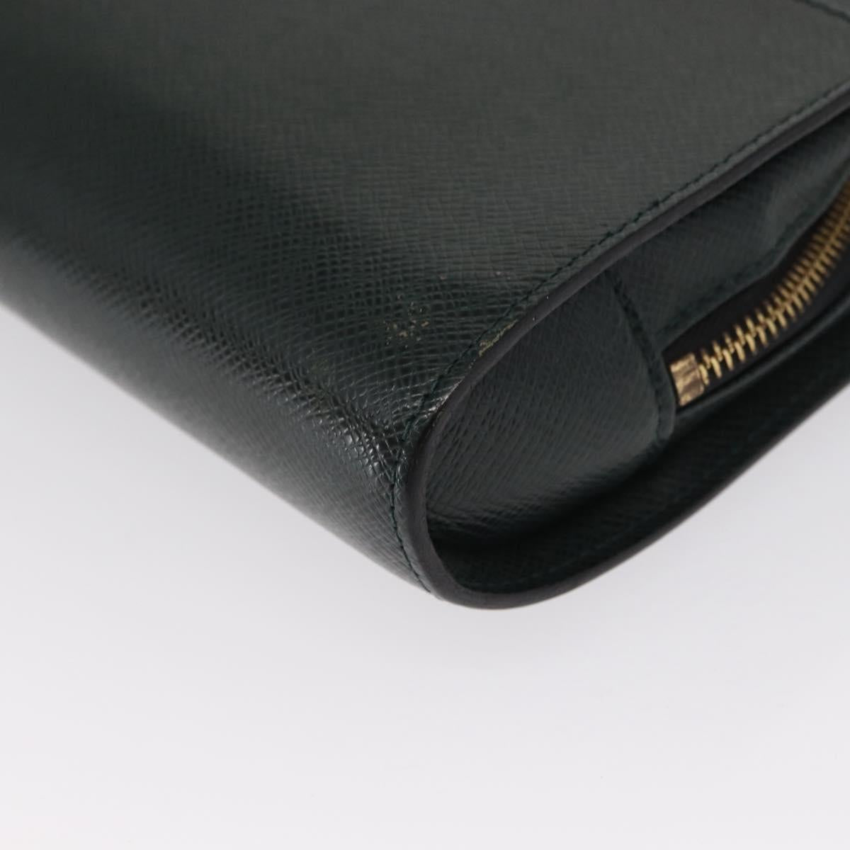 LOUIS VUITTON Taiga Baikal Clutch Bag Epicea M30184 LV Auth 164586