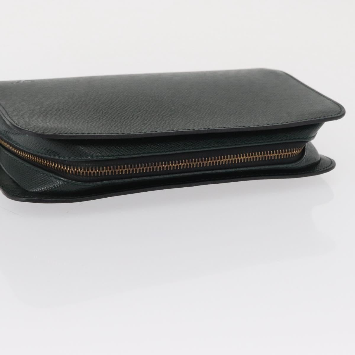 LOUIS VUITTON Taiga Baikal Clutch Bag Epicea M30184 LV Auth 164586