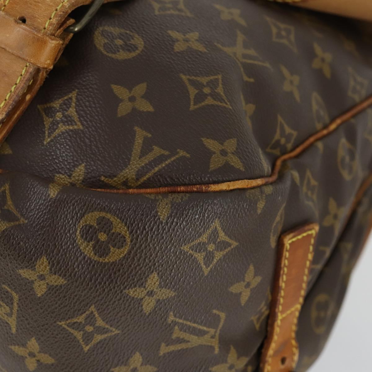 LOUIS VUITTON Monogram Saumur 43 Shoulder Bag M42252 LV Auth 164888