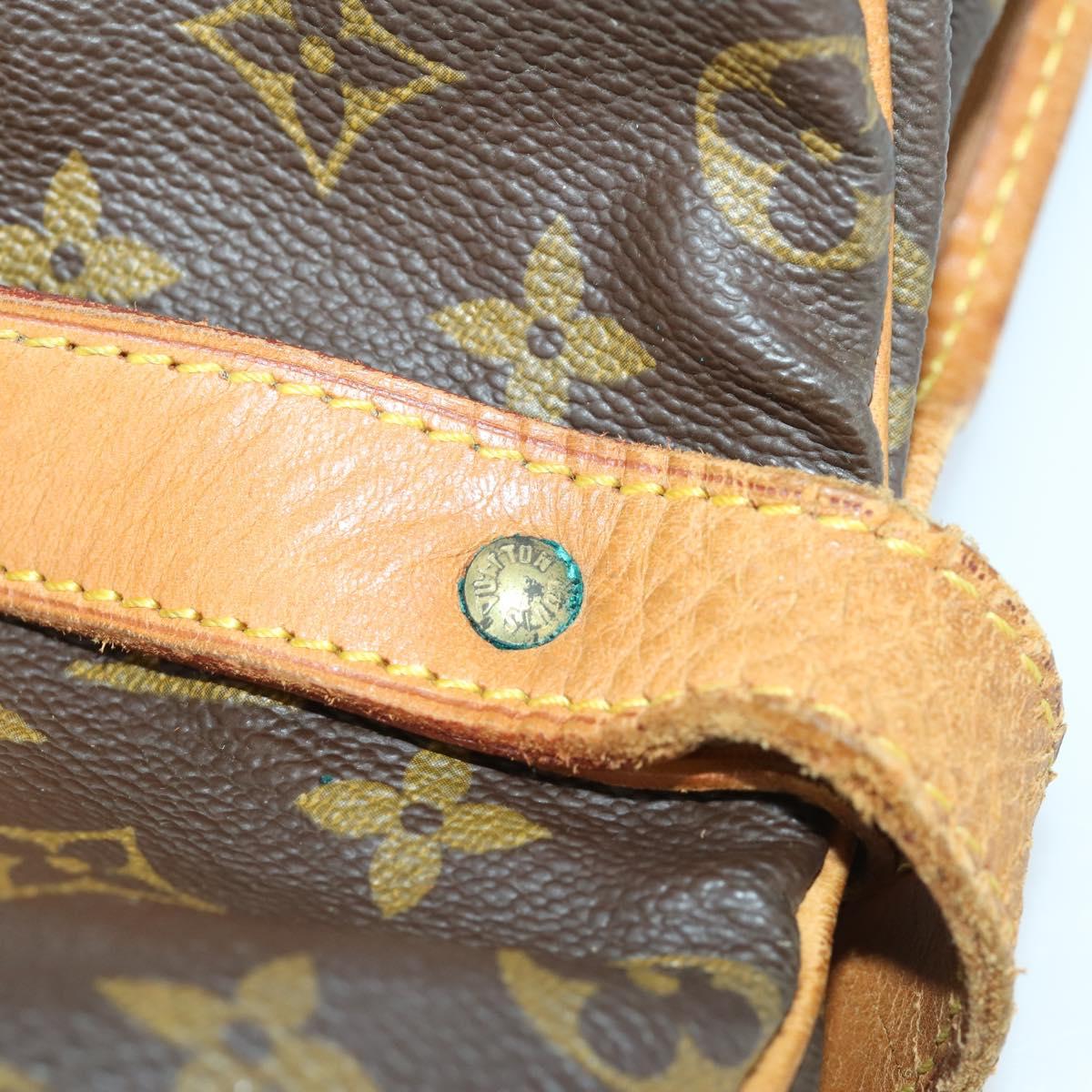 LOUIS VUITTON Monogram Saumur 43 Shoulder Bag M42252 LV Auth 164888