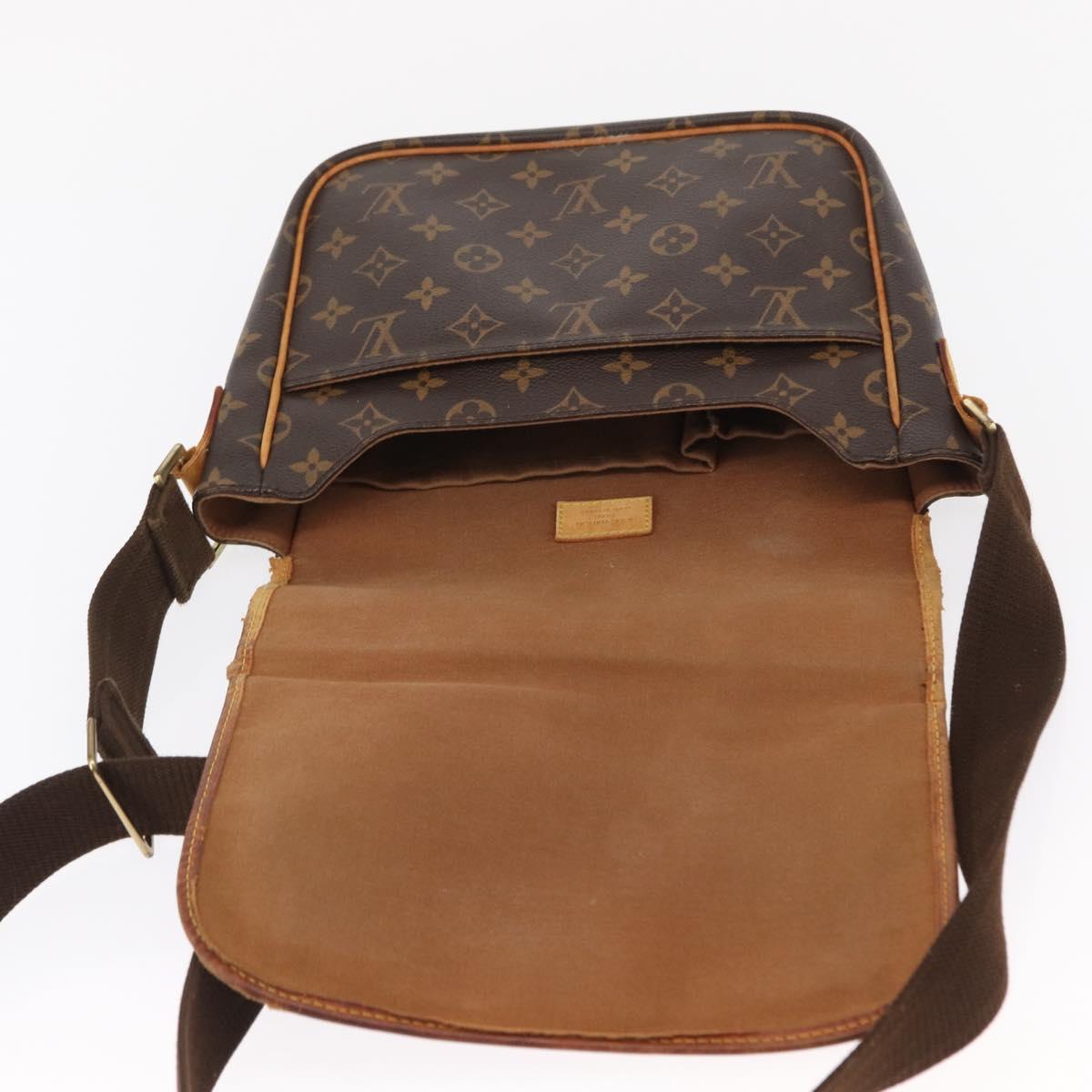 LOUIS VUITTON Monogram Messenger Bosphore PM Shoulder Bag M40106 LV Auth 164899
