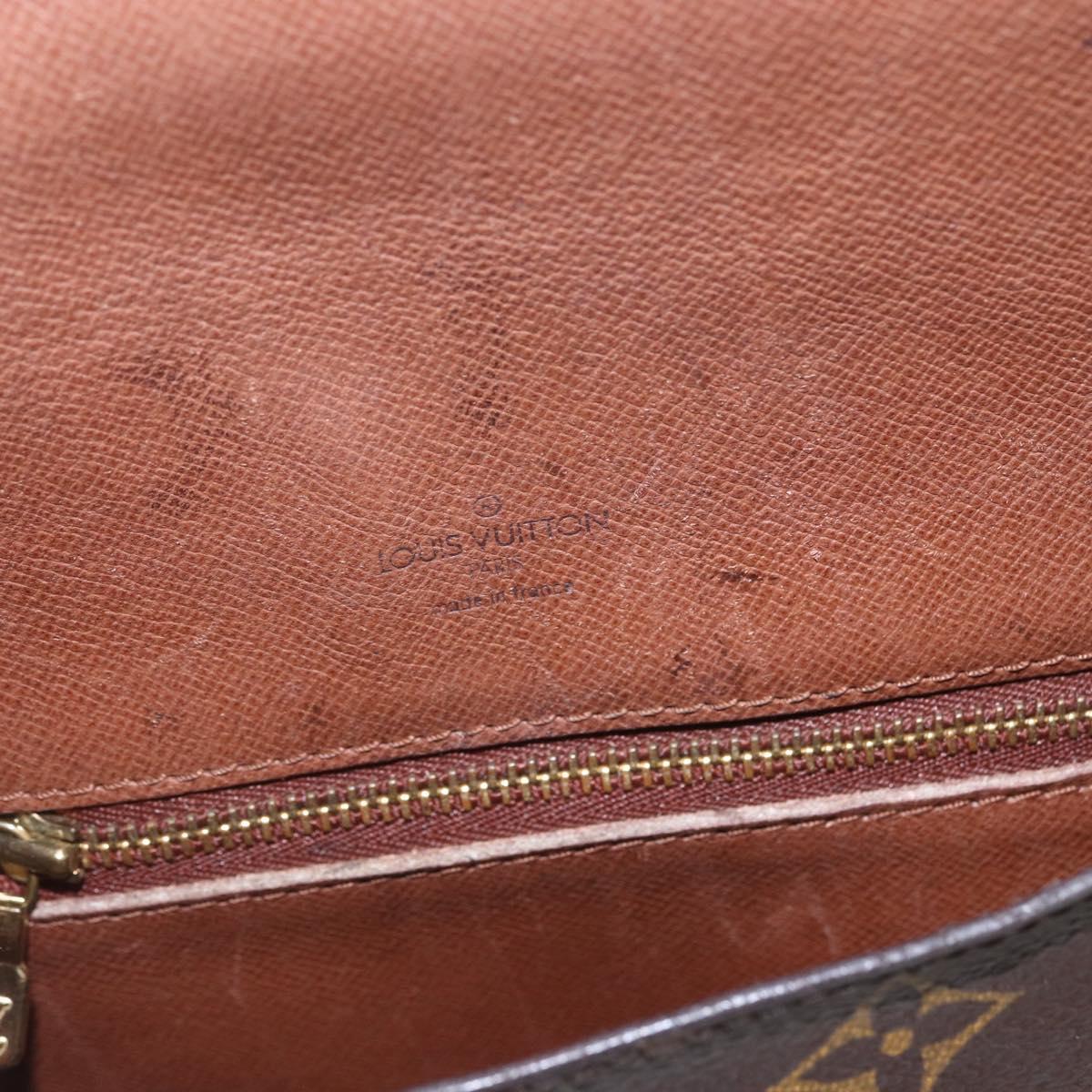 LOUIS VUITTON Monogram Saint Cloud MM Shoulder Bag M51243 LV Auth 165089