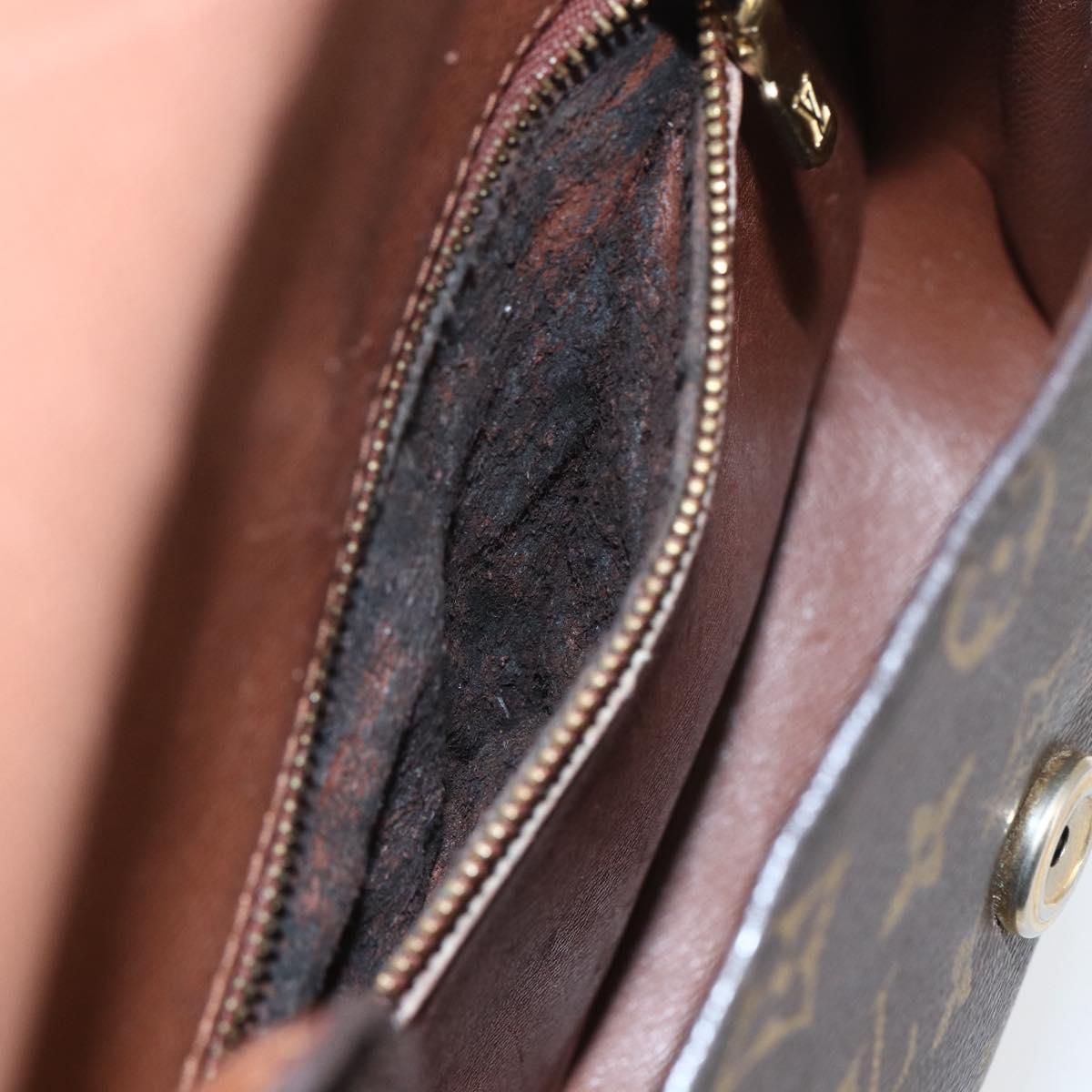 LOUIS VUITTON Monogram Saint Cloud MM Shoulder Bag M51243 LV Auth 165089