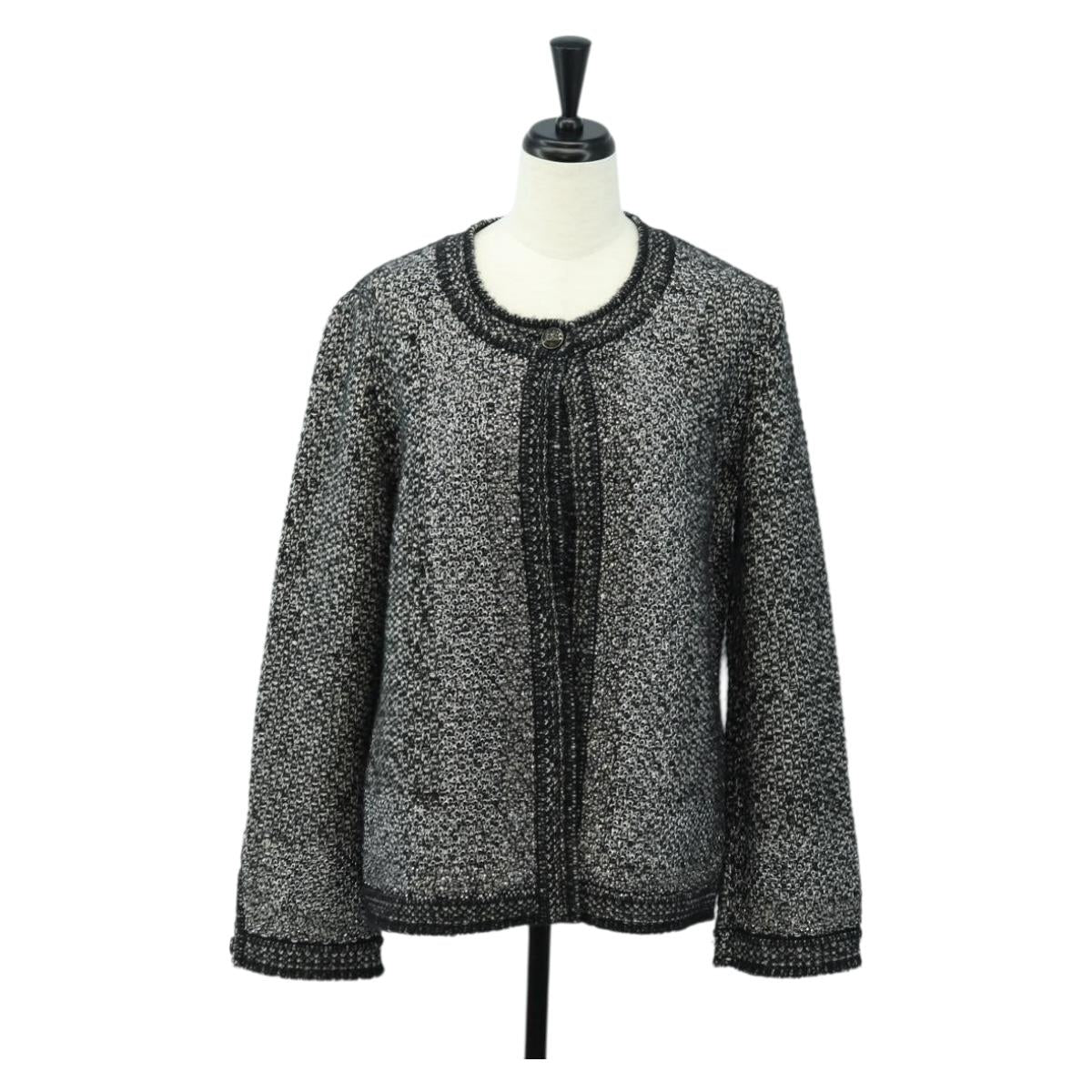 CHANEL Jacket Tweed 40 Black CC Auth 165307V
