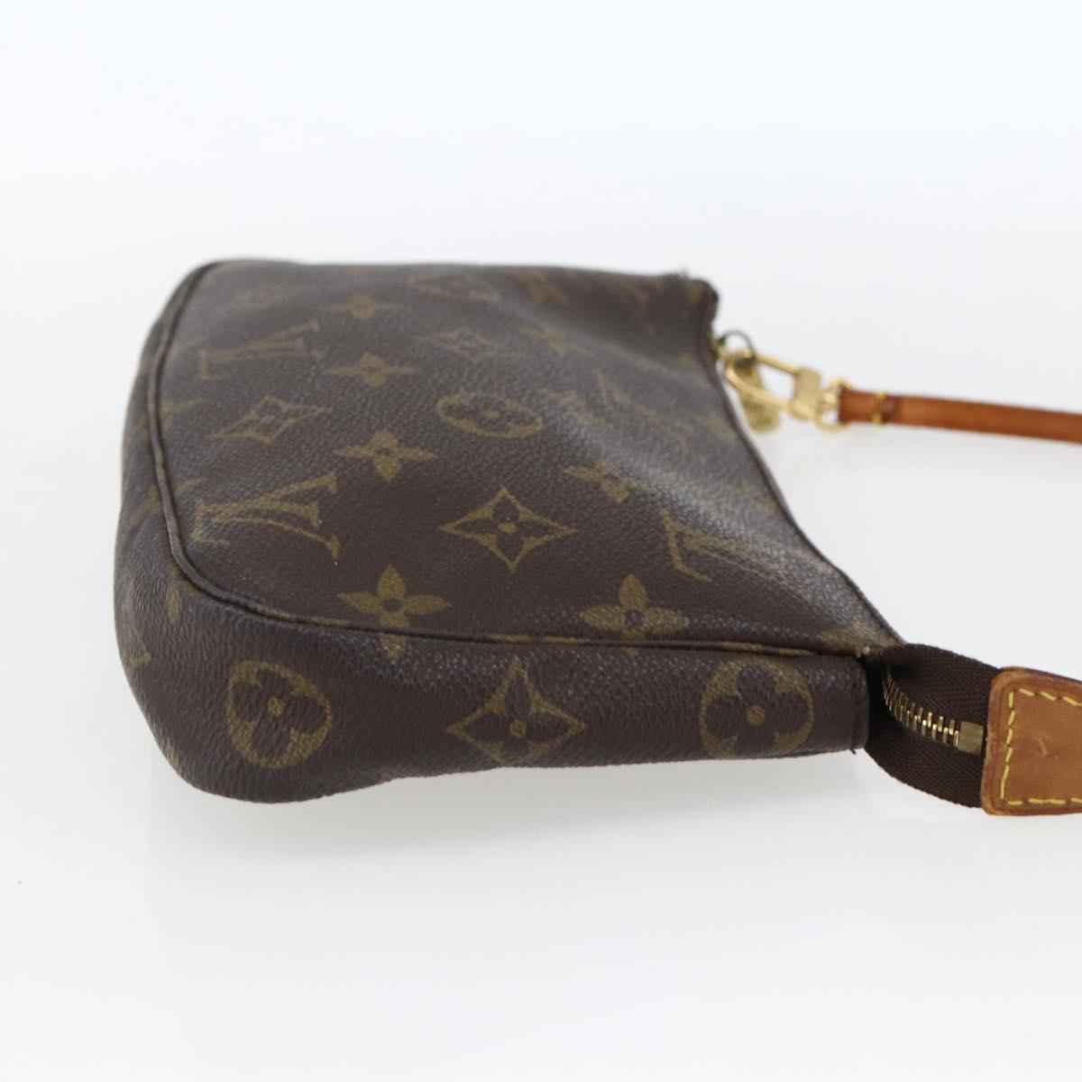 LOUIS VUITTON Monogram Pochette Accessoires Pouch M51980 LV Auth 165400