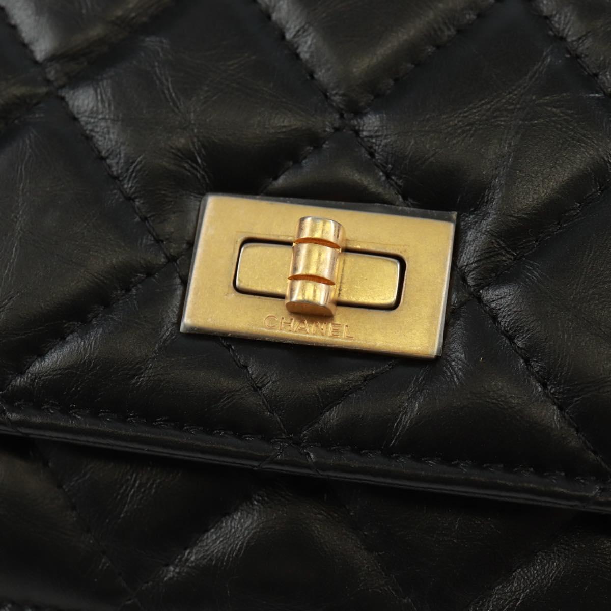 CHANEL Chain Matelasse 2.55 Shoulder Bag Leather Black Gold CC Auth 165409V