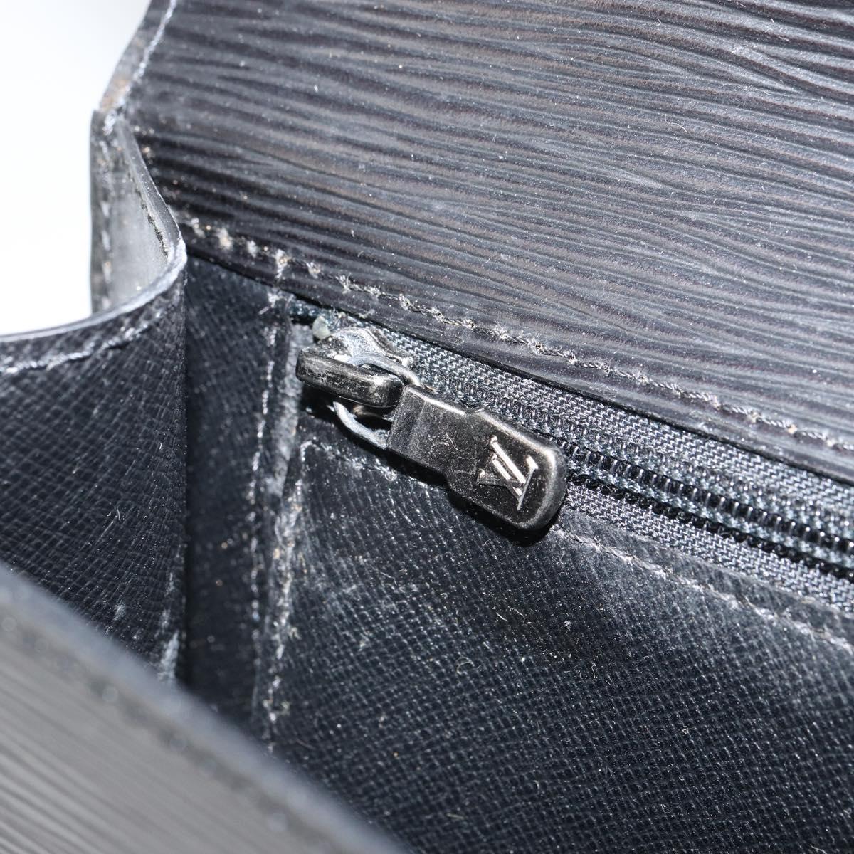 LOUIS VUITTON Epi Chaillot Clutch Bag Black M52542 LV Auth 165559