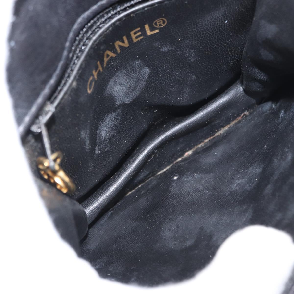 CHANEL Pouch Lamb Skin Black Gold CC Auth 165615