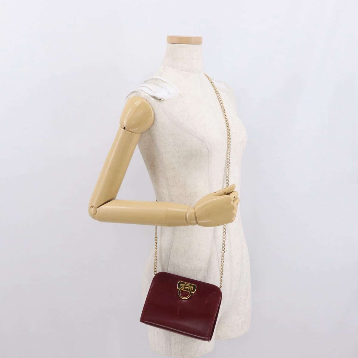 Salvatore Ferragamo Gancini Chain Shoulder Bag Leather Red Gold Auth 165934