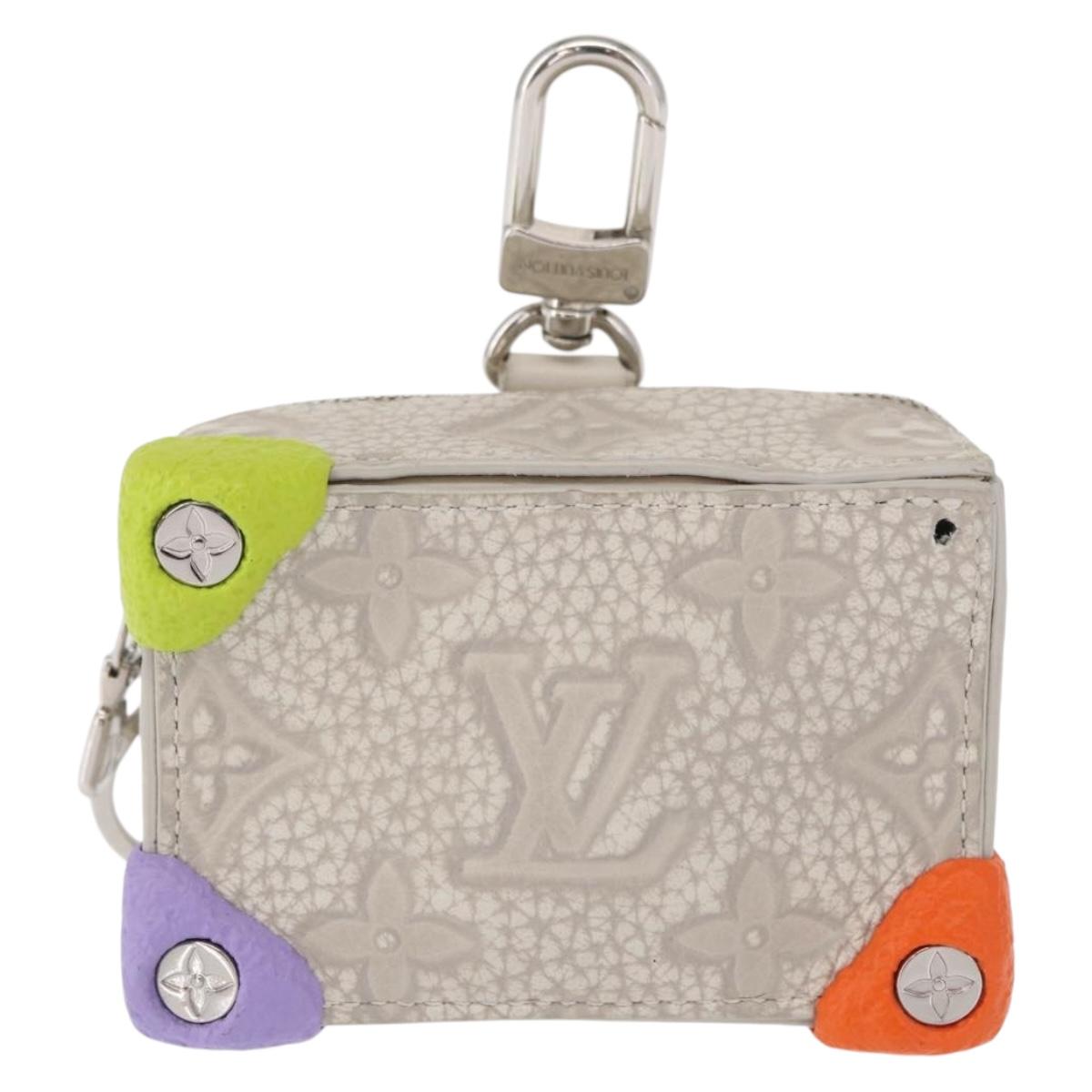 LOUIS VUITTON Monogram Taurillon Climbing Pouch Gray MP3383 LV Auth 165987