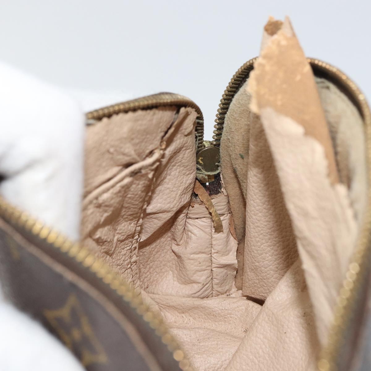 LOUIS VUITTON Monogram Pochette Cosmetic PM Pouch M43998 LV Auth 166028